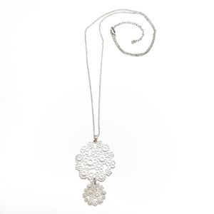 ✨SALE✨ Silver Floral Double Pendant Long Necklace